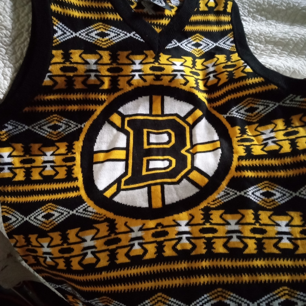 NFL Bruins vest